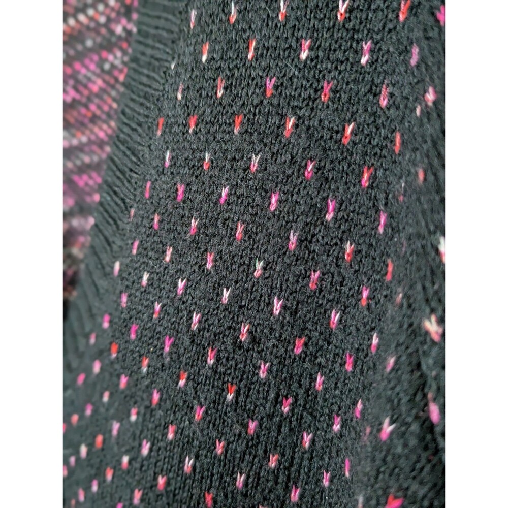 Torrid V Neck Cardigan Sweater Womens 2X Black Pink Heart Button Down Tight Knit - Picture 5 of 9